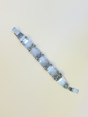 Mexico Sterling Silver Bracelet with 6 Green Stones – Tribal Style – (CGH048119)