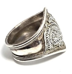 Nepalese Nepal Detailed traditional tribal sterling silver vintage ring size 6.5