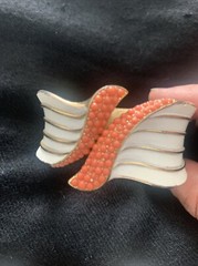 Vintage Trifari White Enamel And Coral Beaded 4 Pc Set