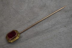 Vintage 10K Yellow Gold Red Pink Stone Stick Pin Hat Pin 1.28g Victorian Antique