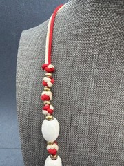 Vintage Knotted Rope Necklace 20 In Red White Iridescent Beads Gold Nautical
