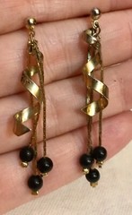 Lot of 5 Pairs of Vintage Estate Black & Gold Themed Pierced Earrings Variety