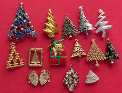 VINTAGE CHRISTMAS TREE BROOCH PIN LOT T BOOK PIECE VERO LIA RADKO BJ ROMA MCM 15