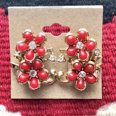 VTG Coro Red Flower Rhinestone Earrings Screw Back Signed Floral Nature Jewelry