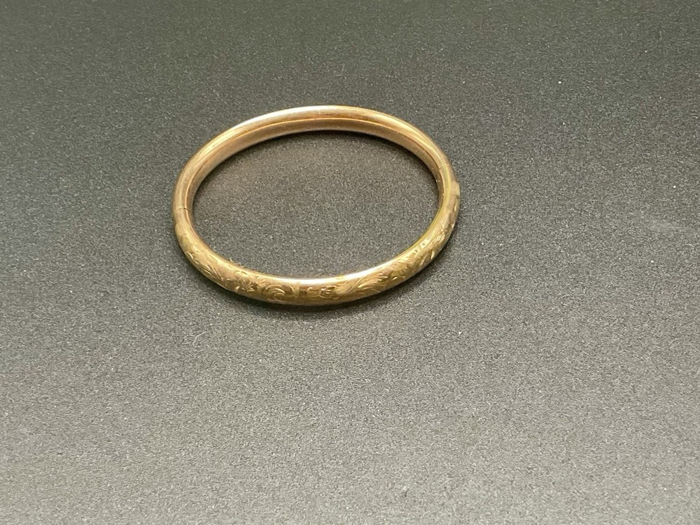 12kt Gold Filled Child’s Bracelet Vintage Etched 2in Wide