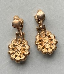 Vintage FAUX FIRE OPAL ART GLASS RHINESTONE CLUSTER DANGLE EARRINGS Screw Backs
