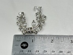 VTG Casual Corner Signed Silvertone Clear Crystal Rhinestone Brooch Pin