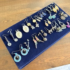 Assorted Vintage & Modern Costume Earrings Lot Beautiful Variety 17 Sets