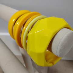 All Vintage Lot Of 6 Yellow Bangle Bracelet Spacers Chunky Hinge Plastic Acrylic