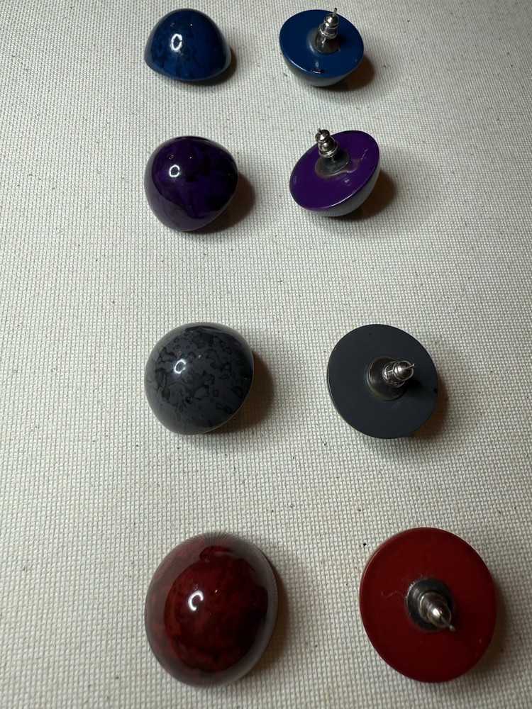 Vintage 80s/90s Earrings Pierced;7 Pair Lot; multi Color Lightweight