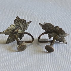 Vtg Sterling Silver Floral Earrings 3.25g Fine Jewelry Leaf Screw-Backs