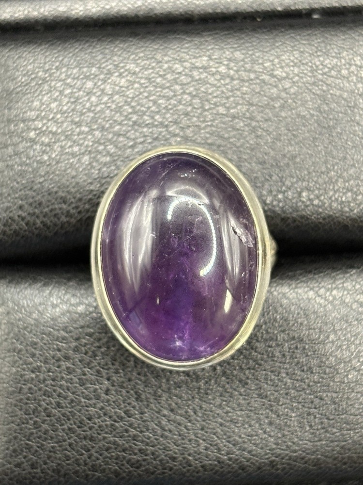 Vintage Sterling Silver 25x17MM Amethyst Cab Ring 7 Grams Size 9 E22
