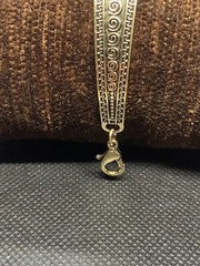 Elegant vintage style gold bracelet with white oval stone women’s jewelry