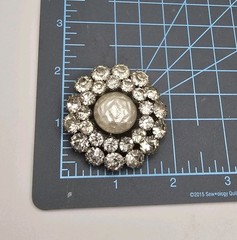 Vtg Rhinestone Large Faux Pearl Brooch Silver Tone Circular Pin Prong Set Stones
