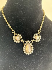 Vintage SARAH COVENTRY Empress Faux Fire Opal Glass Pearl Bead Necklace