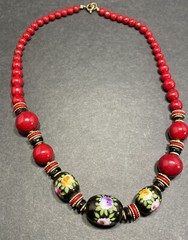 Vintage Black Red Graduated Beaded Floral Hand Painted Gold Tone 15.5 in