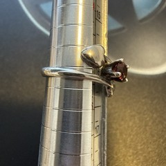 Vintage Avon Sterling Silver Red Garnet Heart Arrow Sz 5.5 Ring