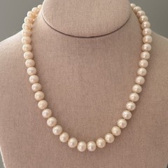 Vintage 9MM Big Genuine Real Pearl Hand Knotted 14K Yellow Gold Necklace 18″