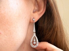 Antique Art Deco 2.25Ct Diamond and Platinum Drop Earrings Circa 1930