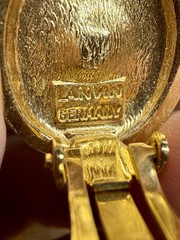 Vintage Auth Lanvin Germany Gold Tone ClipOn Earrings Oval Red Simulated Crystal