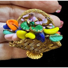 Vintage Flower Basket Brooch Woven Wire & Molded Glass Beads