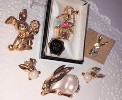 🐰 Lot #1 Vintage Now Bunny Rabbit Pin Brooch Earrings Marvella Avon Rhinestone