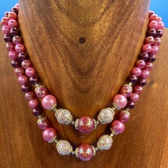 NECKLACE vintage 1950s 1960s Pink Purple BEADS 2 strands glitter small 14-16″