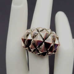 Brutalist Modernist Spike Geometric Pyramid Quilt Dome Mix Metal Tone Ring 6.5