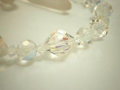 Gorgeous Vintage 1950’s Aurora Crystal Necklace-Great Sparkle! 836je