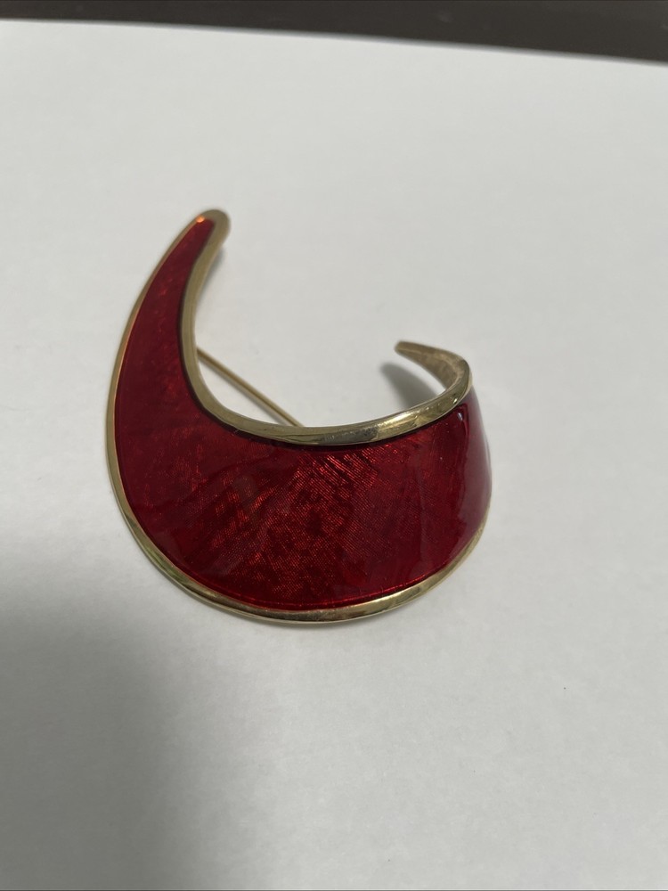 Large Statement Swoop Brooch Pin UNIQUE Ruby Red/Dark Gold Chunky. Approx 2.5In.