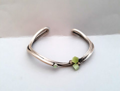 Vintage Sterling Silver Cuff Bracelet Organic Shape Prehnite Stone Accents