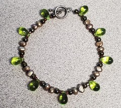 VTG 925 Green Teardrop Crystal and Pearl Bracelet 7in Sterling Silver 7g Toggle