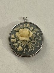 Vintage Trifari Rose Cameo Style Pendant H23