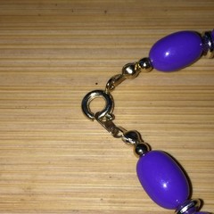 Vintage Beaded Necklace Gold Tone Purple Acrylic Bead Strand Jewelry