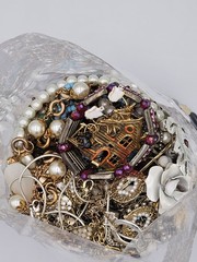 Mixed Wearable Jewelry Lot 26B Bag Vintage to Modern All Wearable 3 Lb 6 oz