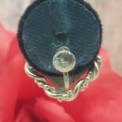 Star Gold Tone Vintage Screw Back Clip Earrings Square Twisted Chain Edge .75″
