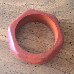 1″ Vintage Hexagon Geometric Goldtone & Wood Chunky Bangle Bracelet