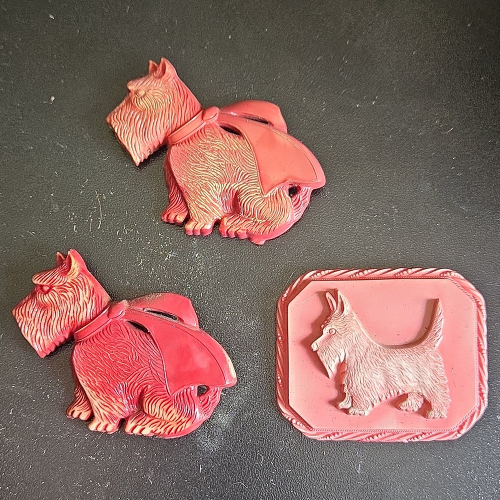 Lot of 3 Pink Plastic Scottish Terrier Dog Brooch Pins, Animal Theme