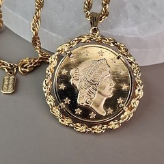 Vintage Avon Bicentennial Coin Necklace Lady Liberty 1976 Gold Tone 28″