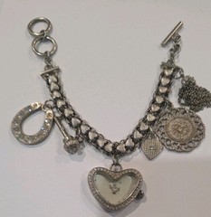 Vintage Jennifer Lopez J Lo Stainless Charm Bracelet 8″ I#191a