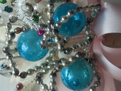 Vintage Atomic MCM Blue Mercury Glass Ball Silver Beads Corsage Pin Rare Find