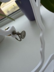 VTG EVCO Pearl Screw Back Earrings Silver Tone MCM Old Money Wedding 50s Retro
