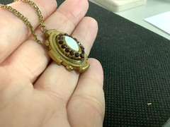 VTG/Antique brass?Czech? Garnet rhinestones Opalite glass pendant necklace 18″