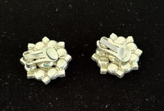 VTG Silver ICE BLUE AB Rhinestone INTERLOCKING CIRCLES Pin Brooch Earrings Set