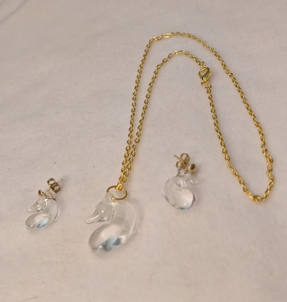 Glass Unicorn Pendant & Earrings With 18 Inch 2 mm Rope Chain Vintage
