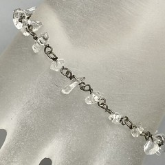 Vintage Stone Bracelet Clear Quartz Gemstone Nugget Healing Chakra Dainty 7.25″