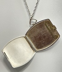 Antique Vge Sterling Silver Art Deco Photo Locket Necklace 20” 9.6gram monogram