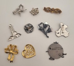 Lot of 10 Vintage Brooches JJ, K&T, Avon, Birds & Blooms & Unmarked