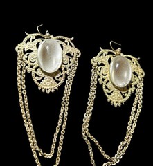 Vtg Butterfly Chandelier Dangling Earrings 3.5” Long Silver Toned Cabochon Stone