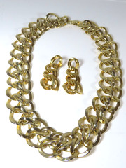 Monet Necklace Earrings Set Double Chain Link Drop Pierced Vintage Signed D2008